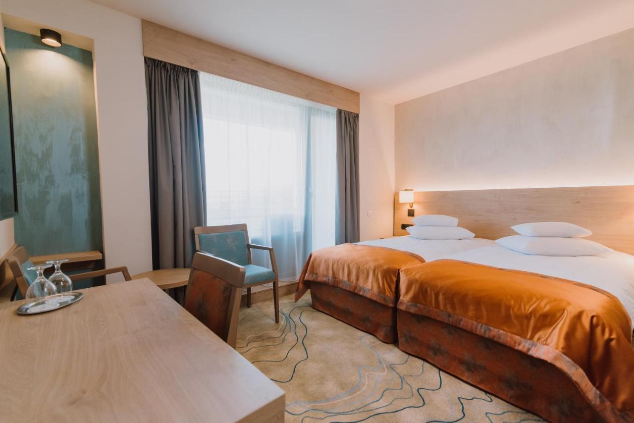 Ensana Ursina Hotel Sovata Buitenkant foto