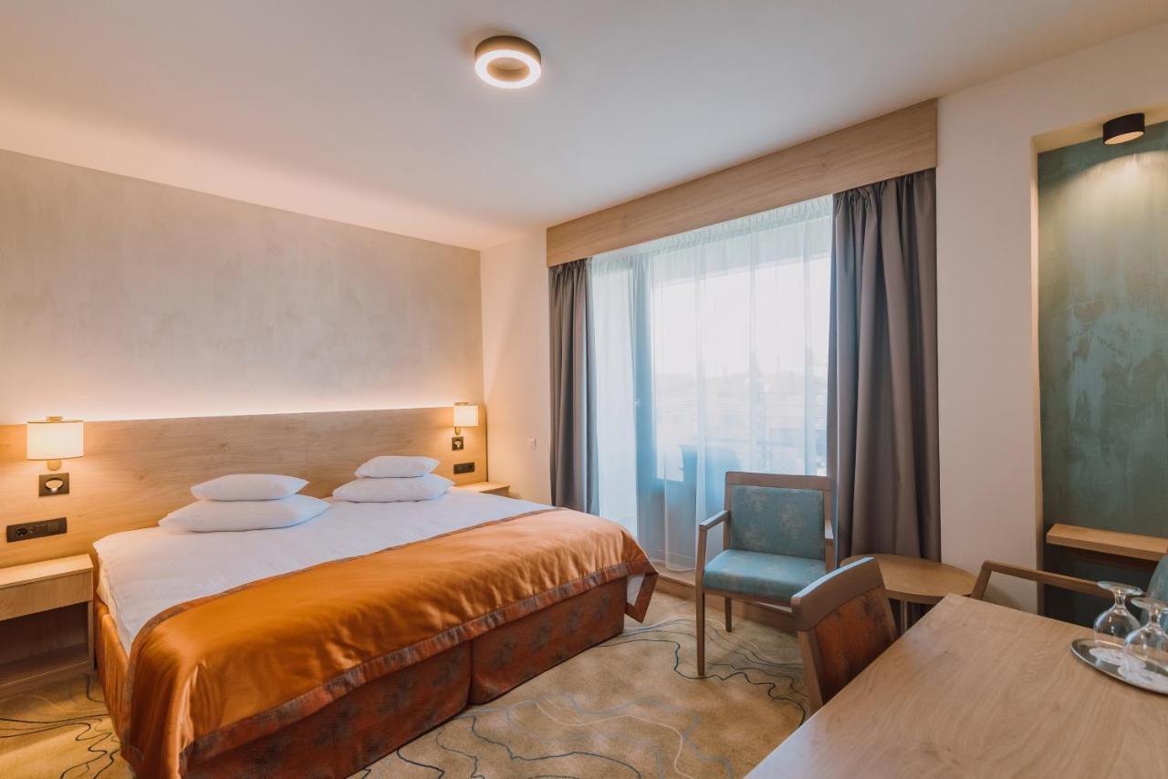Ensana Ursina Hotel Sovata Buitenkant foto