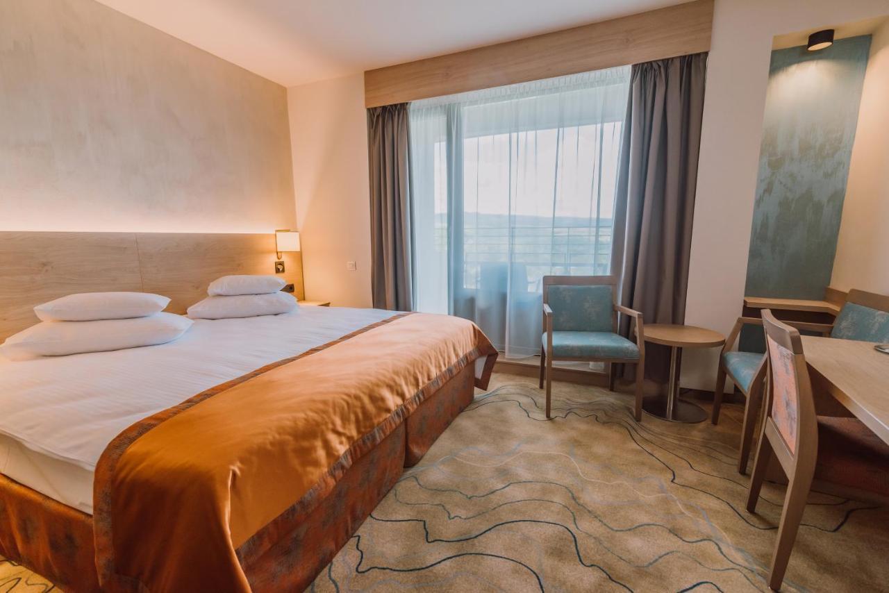 Ensana Ursina Hotel Sovata Buitenkant foto